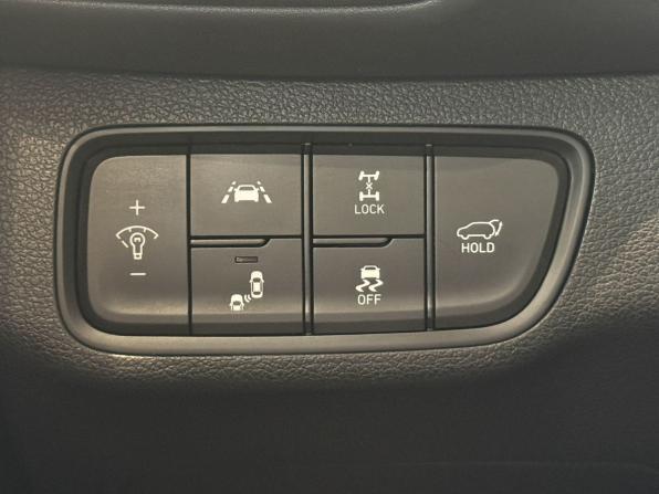 Hyundai Santa Fe IV с пробегом 2019 года, цена 3 250 000 рублей, 105000 км, внедорожник, Автокод Объявления