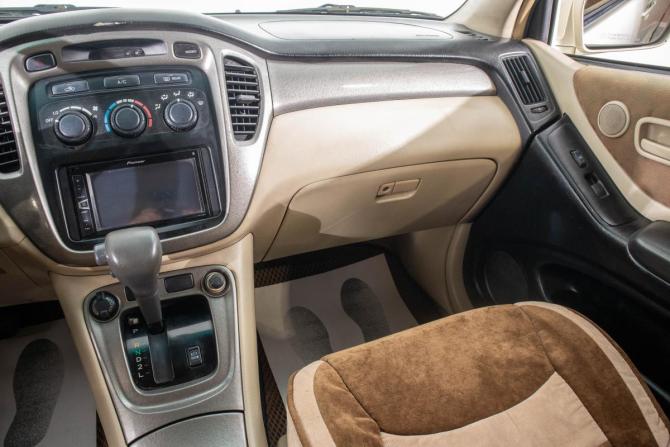 Toyota Highlander I (XU20) с пробегом 2002 года, цена 1 099 000 рублей, 237000 км, внедорожник, Автокод Объявления