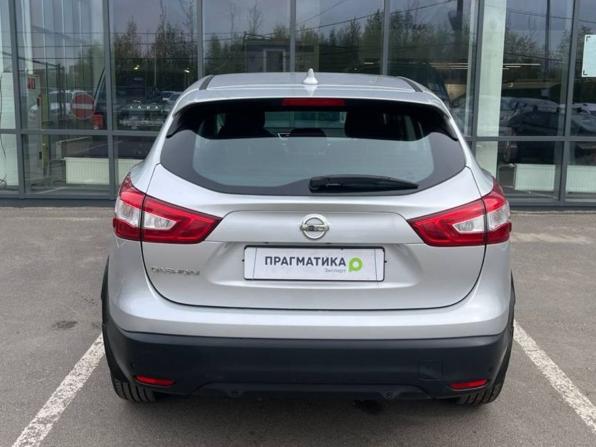 Nissan Qashqai II с пробегом 2017 года, цена 1 370 000 рублей, 70560 км, внедорожник, Автокод Объявления
