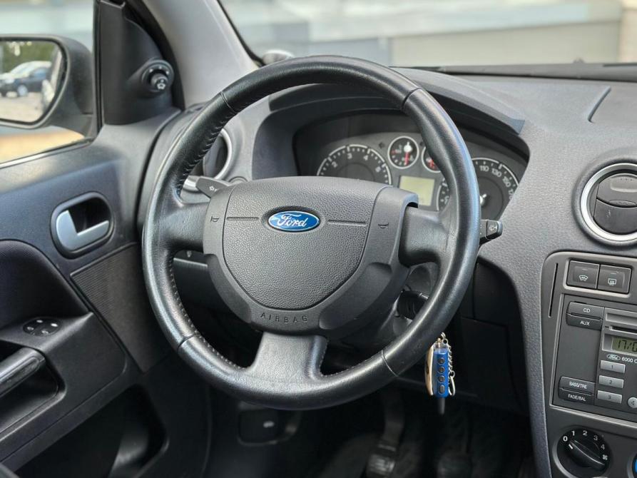 Ford Fusion I Рестайлинг Архангельск  - изображение 15