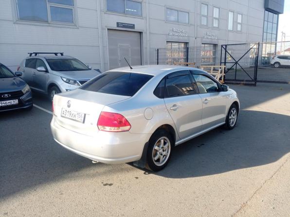 Volkswagen Polo V с пробегом 2013 года, цена 520 000 рублей, 270406 км, седан, Автокод Объявления