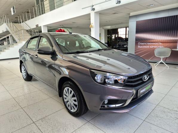 Lada (ВАЗ) Vesta I с пробегом 2021 года, цена 1 169 000 рублей, 31091 км, седан, Автокод Объявления