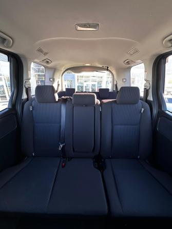 Toyota Noah III (R80) с пробегом 2015 года, цена 1 900 000 рублей, 178702 км, минивэн, Автокод Объявления