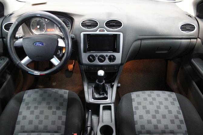 Ford Focus II с пробегом 2007 года, цена 329 000 рублей, 266787 км, хэтчбек, Автокод Объявления