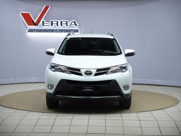 Toyota RAV4 IV (XA40) с пробегом 2015 года, цена 1 970 000 рублей, 197533 км, внедорожник, Автокод Объявления