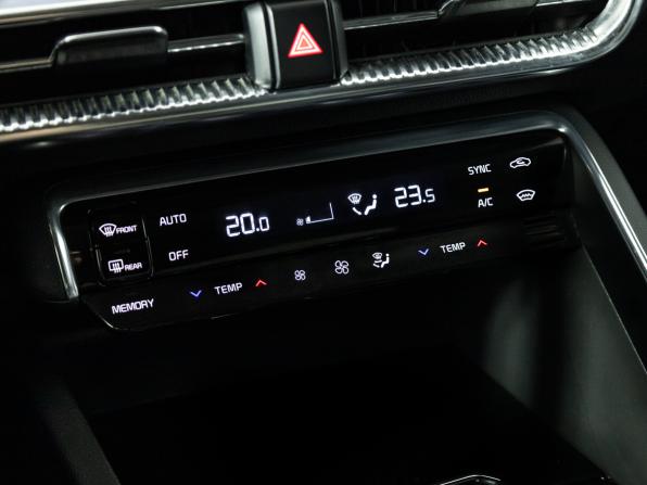 Kia K5 III с пробегом 2021 года, цена 2 224 900 рублей, 138415 км, седан, Автокод Объявления