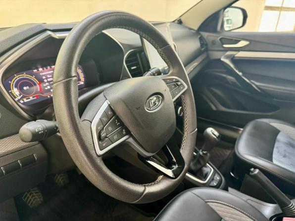 Lada (ВАЗ) Vesta I Рестайлинг (NG) с пробегом 2023 года, цена 1 499 000 рублей, 25500 км, седан, Автокод Объявления