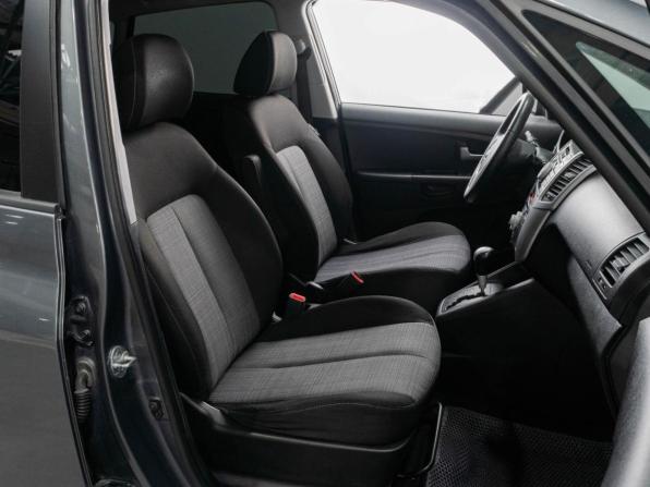 Kia Venga I с пробегом 2011 года, цена 809 000 рублей, 241545 км, компактвэн, Автокод Объявления