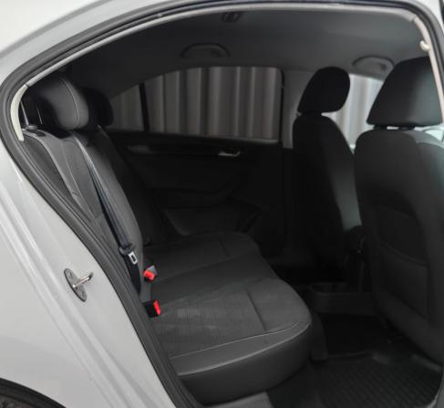Volkswagen Polo VI с пробегом 2022 года, цена 1 999 000 рублей, 58827 км, лифтбек, Автокод Объявления