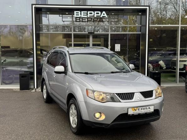 Mitsubishi Outlander II с пробегом 2008 года, цена 950 000 рублей, 225327 км, внедорожник, Автокод Объявления