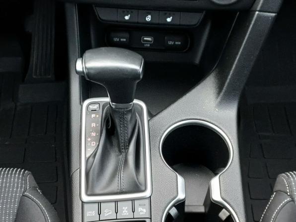Kia Sportage IV Рестайлинг с пробегом 2021 года, цена 2 699 000 рублей, 52137 км, внедорожник, Автокод Объявления