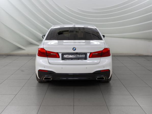 BMW 5 серии VII (G30/G31/G38) с пробегом 2017 года, цена 3 498 000 рублей, 66256 км, седан, Автокод Объявления