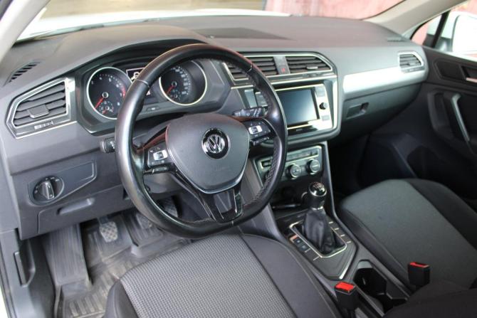 Volkswagen Tiguan II с пробегом 2018 года, цена 1 685 000 рублей, 202703 км, внедорожник, Автокод Объявления