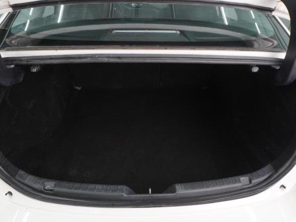 Mazda 3 IV (BP) с пробегом 2020 года, цена 2 229 000 рублей, 47301 км, седан, Автокод Объявления