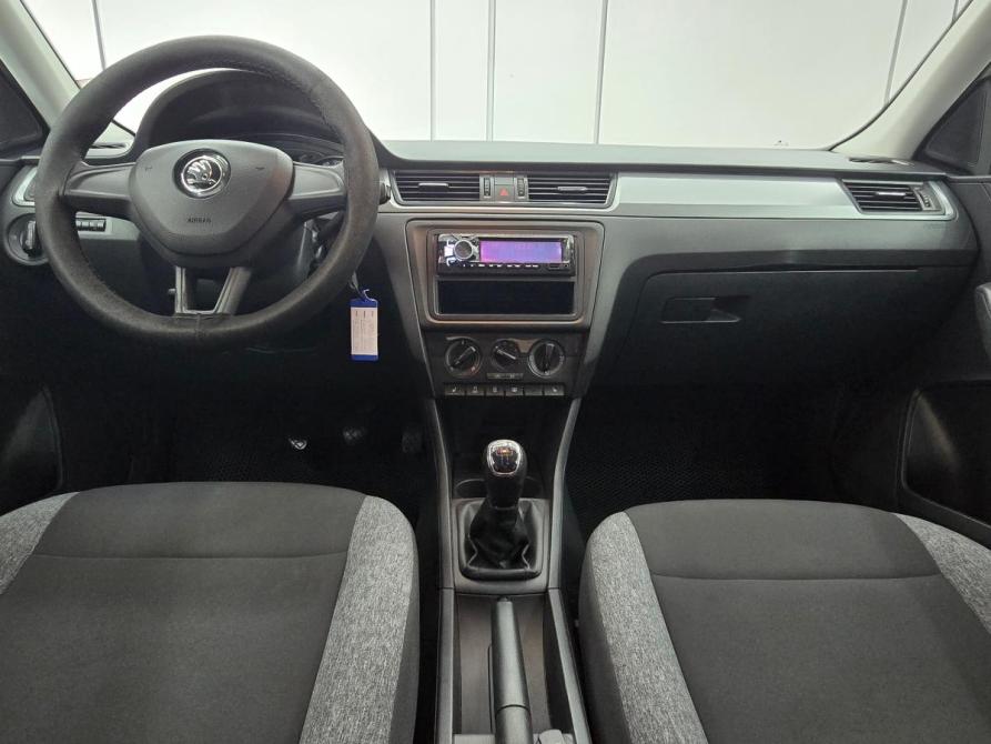 Skoda Rapid I Рестайлинг Таганрог  - изображение 18