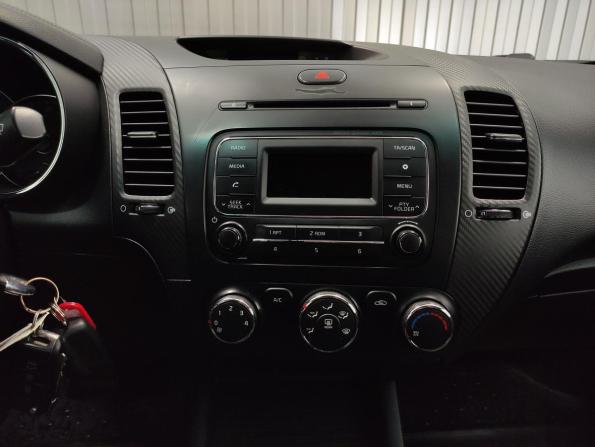 Kia Cerato III с пробегом 2014 года, цена 1 050 000 рублей, 211000 км, седан, Автокод Объявления