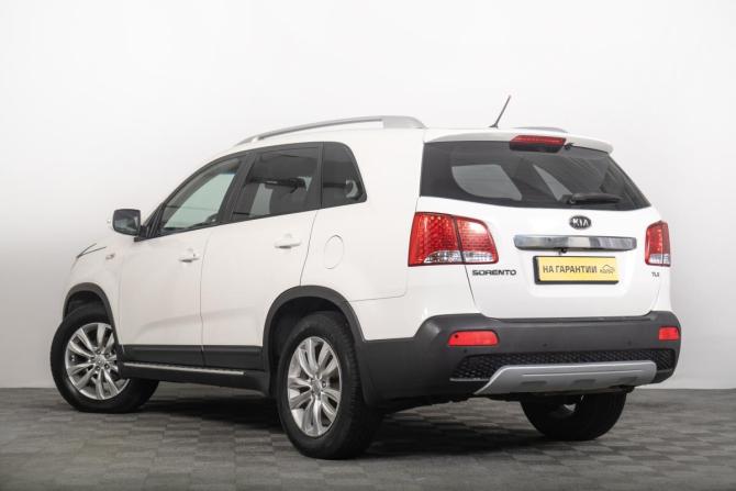Kia Sorento II Рестайлинг с пробегом 2010 года, цена 1 549 000 рублей, 156000 км, внедорожник, Автокод Объявления