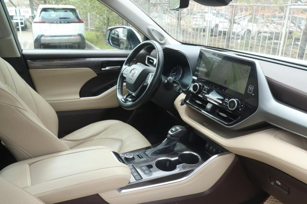 Toyota Highlander IV (XU70) Казань  - изображение 6