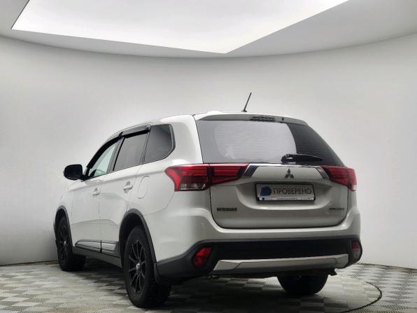 Mitsubishi Outlander III Рестайлинг 2 с пробегом 2016 года, цена 1 649 000 рублей, 154854 км, внедорожник, Автокод Объявления