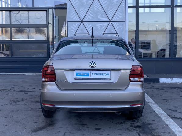 Volkswagen Polo V Рестайлинг с пробегом 2017 года, цена 1 249 000 рублей, 69000 км, седан, Автокод Объявления