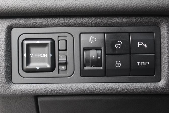 Geely Emgrand X7 I Рестайлинг 2 с пробегом 2019 года, цена 1 380 000 рублей, 114219 км, внедорожник, Автокод Объявления