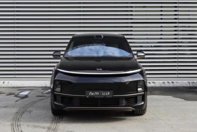 Li Auto (Lixiang) L9 I Рестайлинг с пробегом 2025 года, цена 8 990 000 рублей, 5 км, внедорожник, Автокод Объявления