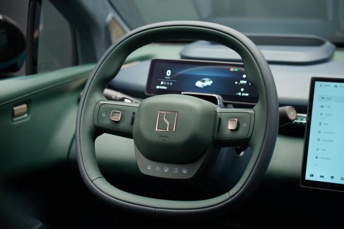 Zeekr X I с пробегом 2023 года, цена 4 345 000 рублей, 34500 км, внедорожник, Автокод Объявления