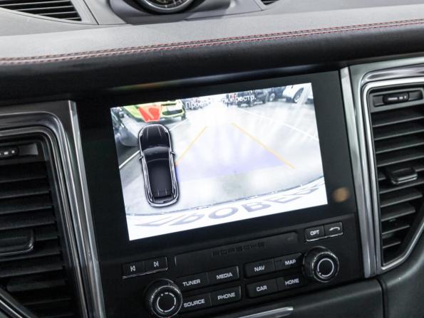 Porsche Macan I с пробегом 2016 года, цена 4 750 000 рублей, 81059 км, внедорожник, Автокод Объявления