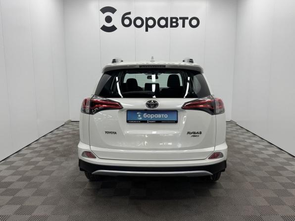 Toyota RAV4 IV (XA40) Рестайлинг с пробегом 2017 года, цена 2 440 000 рублей, 97581 км, внедорожник, Автокод Объявления