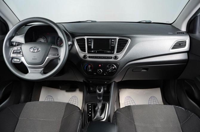 Hyundai Solaris II Рестайлинг с пробегом 2020 года, цена 1 599 000 рублей, 103000 км, седан, Автокод Объявления