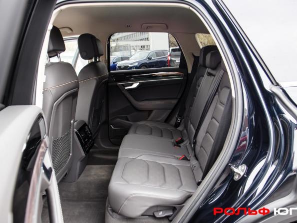 Volkswagen Touareg III с пробегом 2019 года, цена 5 498 000 рублей, 36723 км, внедорожник, Автокод Объявления