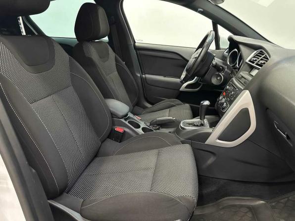 Citroen DS4 с пробегом 2013 года, цена 845 000 рублей, 119408 км, хэтчбек, Автокод Объявления