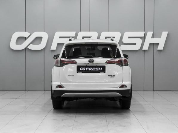 Toyota RAV4 IV (XA40) Рестайлинг с пробегом 2016 года, цена 2 299 000 рублей, 243515 км, внедорожник, Автокод Объявления