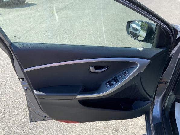 Hyundai i30 II с пробегом 2012 года, цена 849 000 рублей, 126205 км, хэтчбек, Автокод Объявления