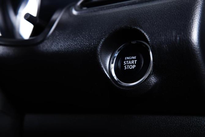 Suzuki Swift V с пробегом 2017 года, цена 1 419 000 рублей, 139190 км, хэтчбек, Автокод Объявления
