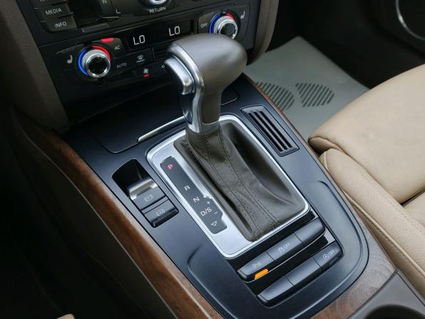 Audi A4 IV (B8) Рестайлинг с пробегом 2013 года, цена 1 699 000 рублей, 127126 км, седан, Автокод Объявления