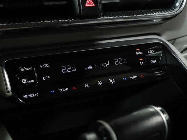 Kia K5 III с пробегом 2022 года, цена 2 949 900 рублей, 52680 км, седан, Автокод Объявления