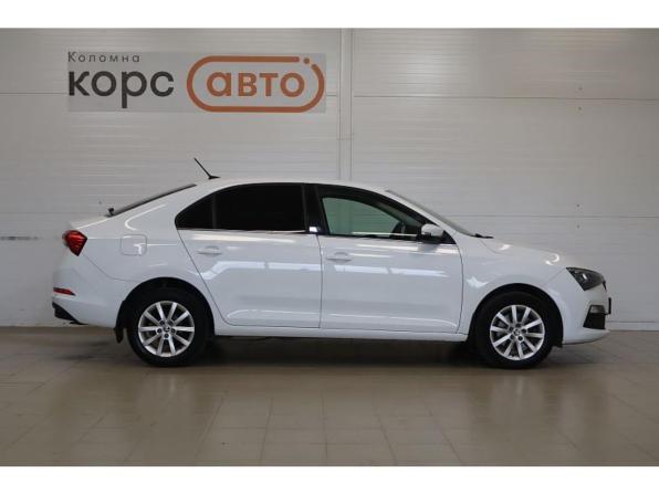 Skoda Rapid II с пробегом 2022 года, цена 1 871 000 рублей, 51000 км, лифтбек, Автокод Объявления