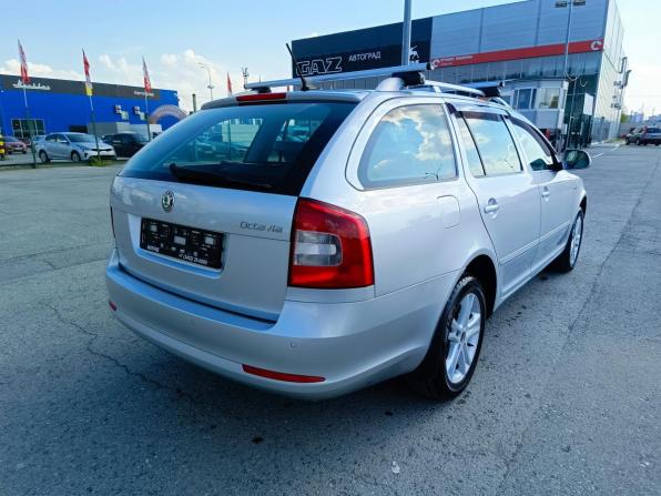 Skoda Octavia II (A5) Рестайлинг с пробегом 2012 года, цена 840 000 рублей, 282601 км, универсал, Автокод Объявления