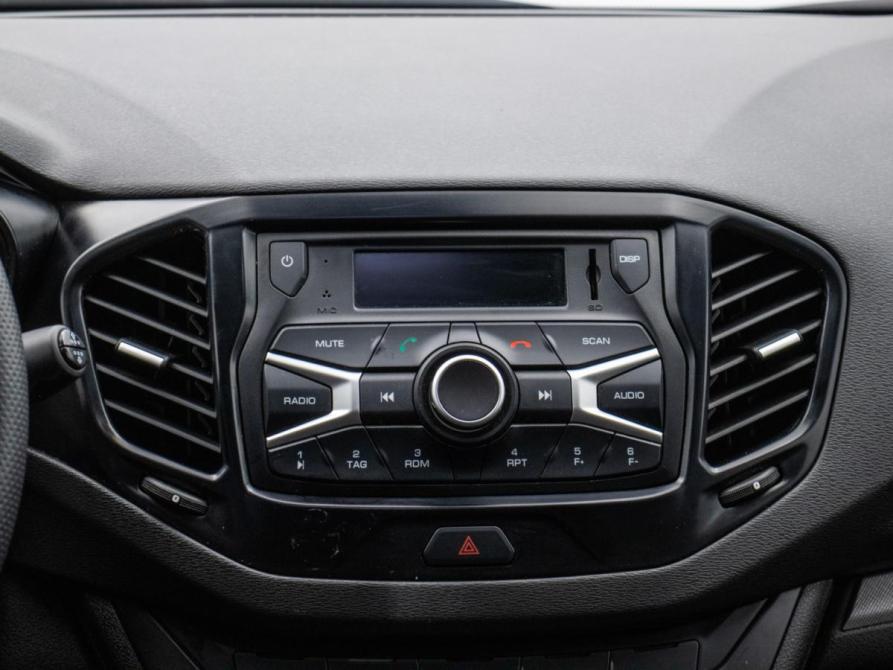 Lada (ВАЗ) Vesta I Москва  - изображение 14