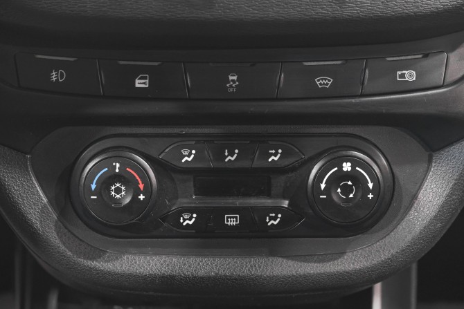 Lada (ВАЗ) Vesta I с пробегом 2018 года, цена 949 000 рублей, 77000 км, седан, Автокод Объявления