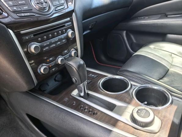 Nissan Pathfinder IV с пробегом 2014 года, цена 1 557 000 рублей, 164010 км, внедорожник, Автокод Объявления