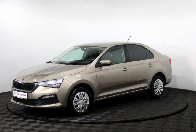 Skoda Rapid II с пробегом 2022 года, цена 1 690 000 рублей, 46344 км, лифтбек, Автокод Объявления