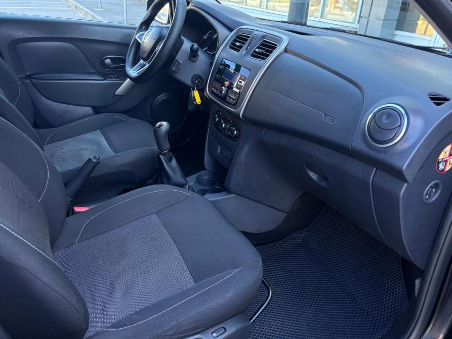 Renault Logan II Рестайлинг Псков  - изображение 12