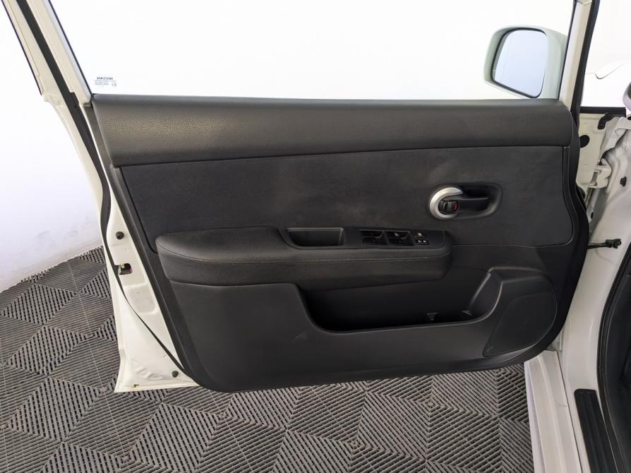 Nissan Tiida I Рестайлинг Москва  - изображение 19