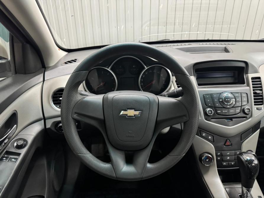 Chevrolet Cruze I Магнитогорск  - изображение 8
