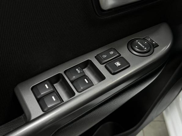 Kia Rio III Рестайлинг с пробегом 2015 года, цена 999 000 рублей, 190000 км, седан, Автокод Объявления