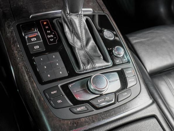Audi A6 IV (C7) Рестайлинг с пробегом 2018 года, цена 2 494 000 рублей, 113856 км, седан, Автокод Объявления