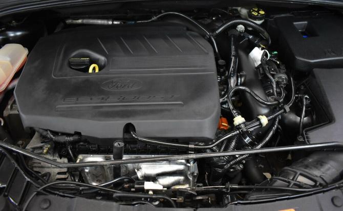 Ford Focus III Рестайлинг с пробегом 2016 года, цена 1 240 000 рублей, 107112 км, хэтчбек, Автокод Объявления