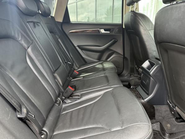 Audi Q5 I (8R) с пробегом 2010 года, цена 1 393 000 рублей, 186000 км, внедорожник, Автокод Объявления